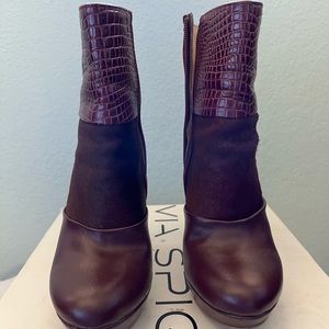 Via Spiga Womens Burgundy Leather Ankle Boots 6.5.
